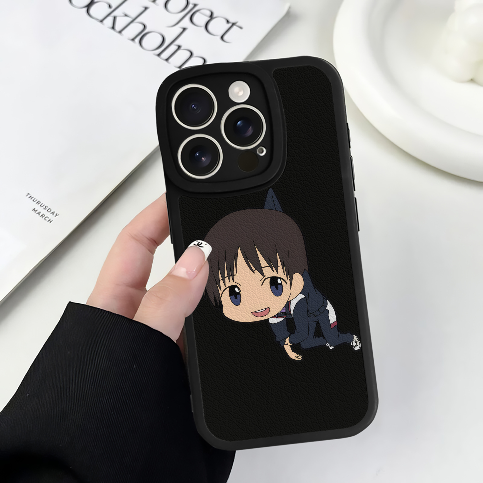 （画像用） EVA 新世紀エヴァンゲリオン 【iPhone 16シリーズ対応】シリコンスマホケース（レザー調） 材質：シリコン